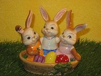 Goebel Hase  #553  Im Osternest  Frühlingsedition 2015