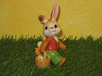 Goebel Hase  #622  Osterbescherung