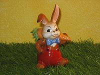 Goebel Hase  #666  Möhrchenlieferant