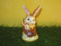 Goebel Hase  #682  Kuscheln mit Mama