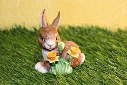 Goebel Hase  #696  Jahreshäschen 2020